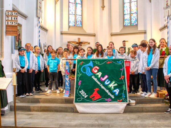 Gaißauer Jugend Kapelle – Fahnenweihe